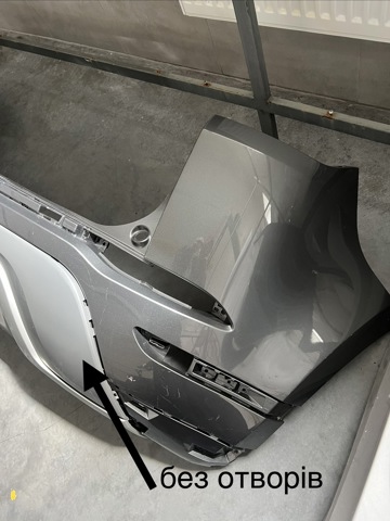 Задний бампер LR135016 LAND ROVER