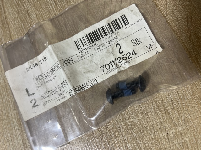 N000000002196 Mercedes