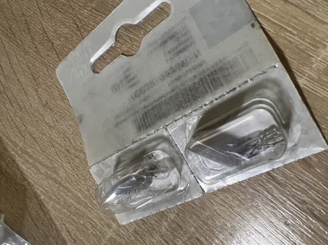 MERCEDES N049846000001 в наличии Киев