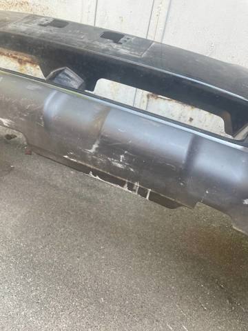 SUBARU 57704AJ110 Передний бампер в наличии Днепр