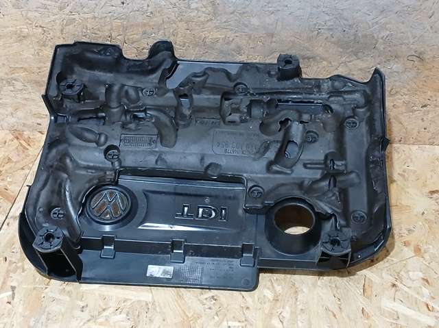 03N103925 VAG Крышка двигателя купить в Киев