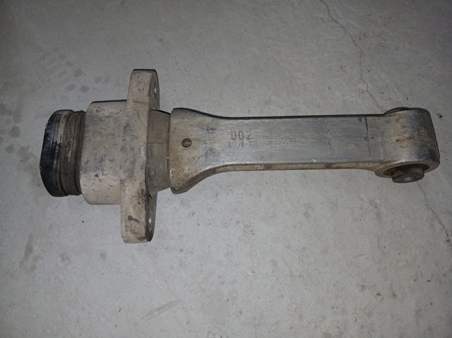 HYUNDAI 21950C5100 Подушка (опора) двигателя передняя в наличии Каменское