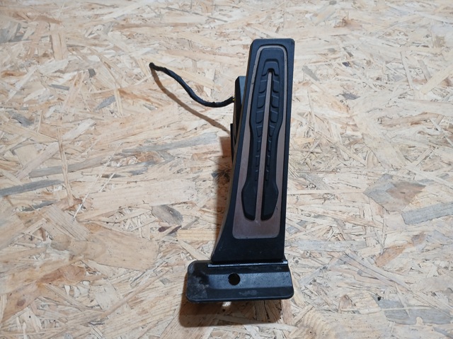 Педали газа 35406889820 BMW