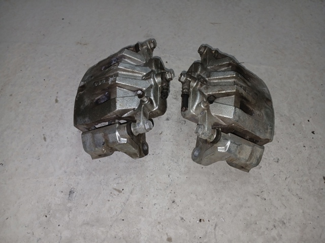 TOYOTA 4775042130 Суппорт тормозной передний левый в наличии Каменское