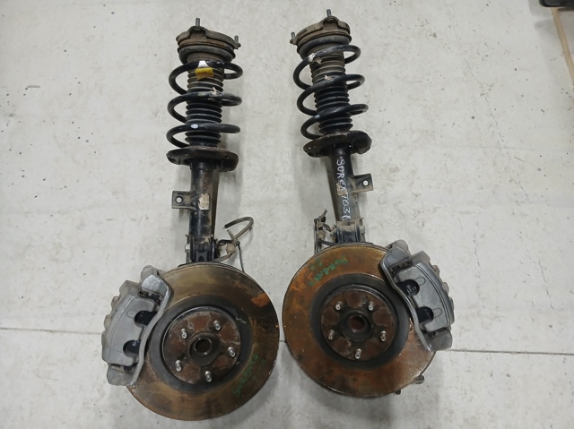 Цапфа (поворотный кулак) передний левый 51715C5200 HYUNDAI