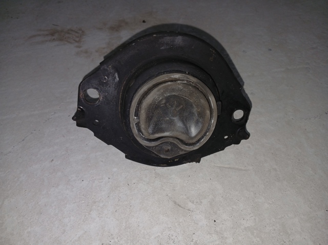 68252522AA CHRYSLER Правая подушка двигателя купить в Николаев