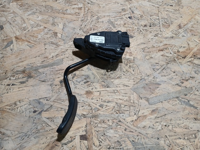RENAULT 7700313060 Педаль газа в наличии Ужгород