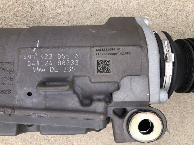 VAG 4M1423055AT Рулевая рейка в наличии Днепр