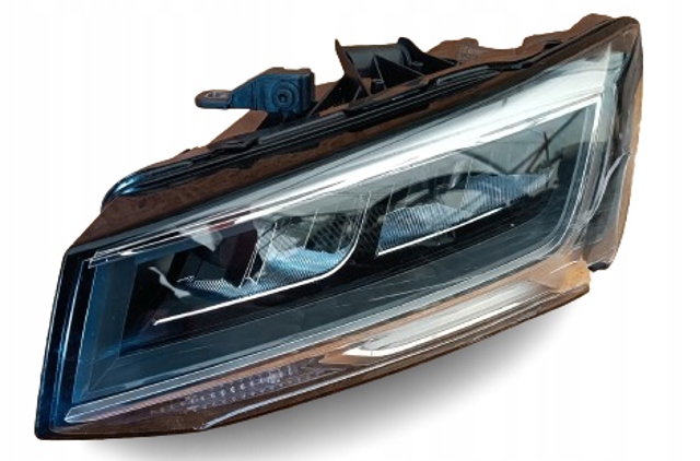 VAG 81A941011 Левая фара в наличии Ужгород