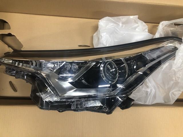 81170F4031 TOYOTA Фара левая купить в Харьков