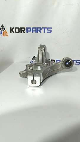 51711GI100 Цапфа (поворотный кулак) передний правый купить Львов