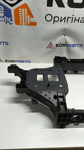64101CU000 HYUNDAI Рамка радиатора купить в Чернигов