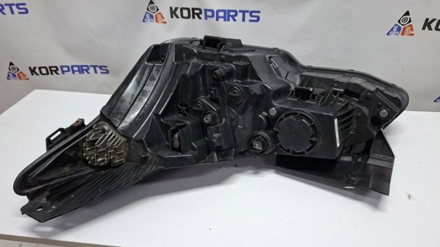 92102CV000 HYUNDAI Фара правая купить в Украина