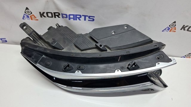 HYUNDAI 92102P2120 Фара правая в наличии Ровно