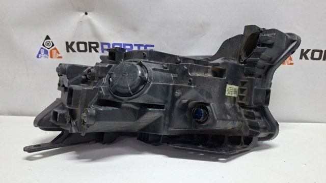 92102P2120 HYUNDAI Правая фара купить в Ровно