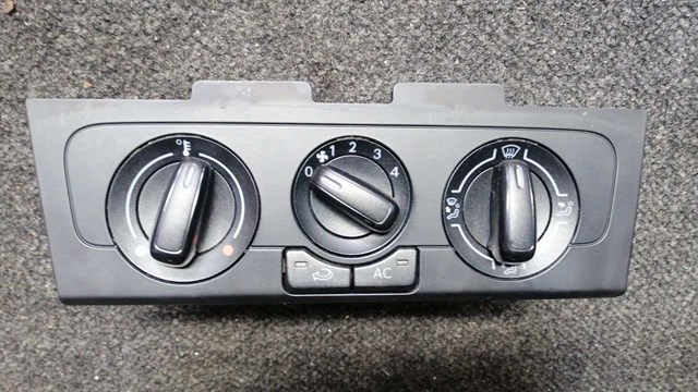 Механизм управления кондиционером 6R0820045F VAG