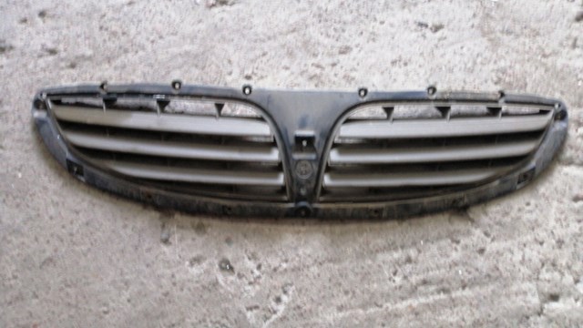 Решетка радиатора 7945109000 SSANG YONG