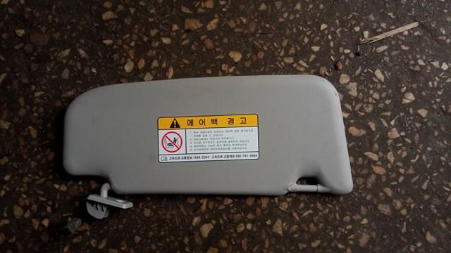 Козырек противосолнечный 964004EH6A NISSAN