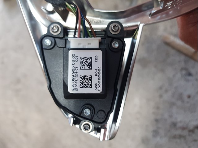 MERCEDES A0999050300 Блок кнопочных переключателей рулевого колеса в наличии Тернополь