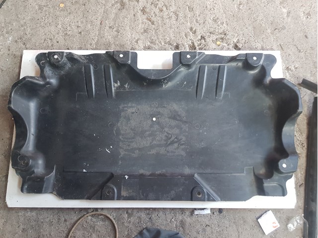 Щит предохранительный A2055240230 MERCEDES