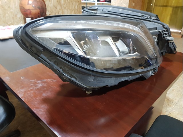 A2229061804 MERCEDES Правая фара купить в Черкассы