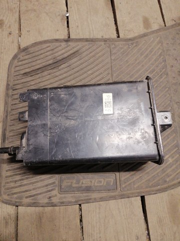 Абсорбер паров топлива FV6Z9D653E FORD