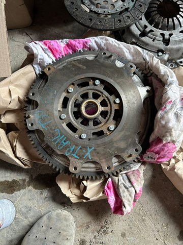 12309AD200 NISSAN Болт шкива коленвала купить в Черкассы