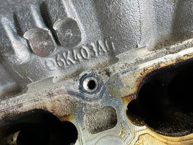 06K103063CM Головка блока цилиндров (ГБЦ) купить Каменское