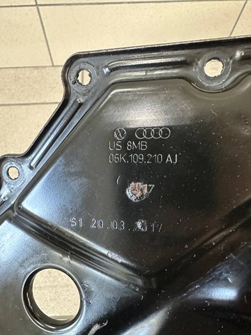 06K109210AJ VAG Крышка мотора передняя купить в Одесса