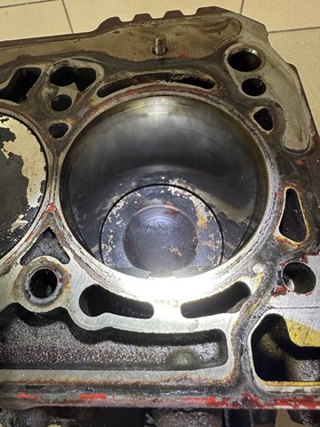 06L100033C VAG Двигатель в сборе купить в Павлоград