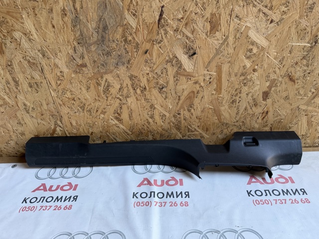 Накладка дверного порога внутренняя, левая 11A853371A4PK VAG