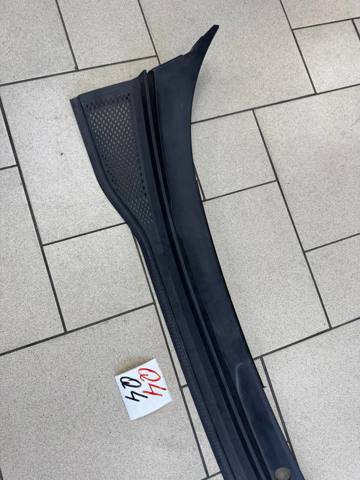 Водосток лобового стекла, жабо 11B819403B9B9 VAG