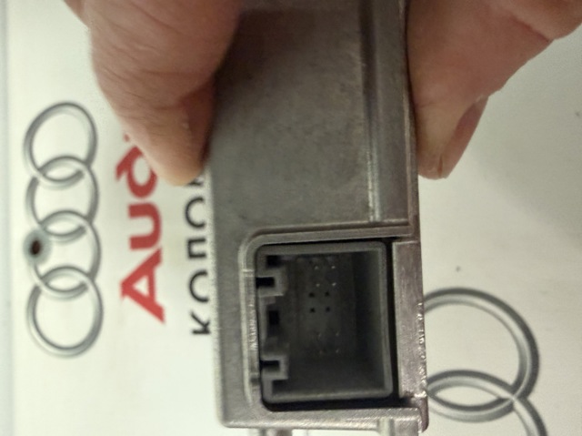 VAG 1EA980654L Камера системы обеспечения видимости в наличии Николаев