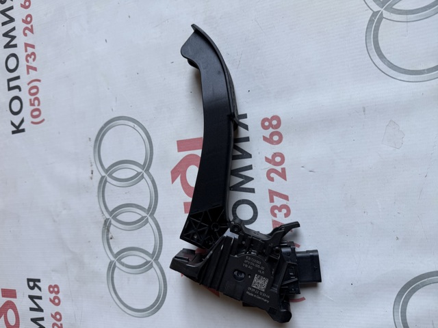 Педали газа 1EB723503 VAG