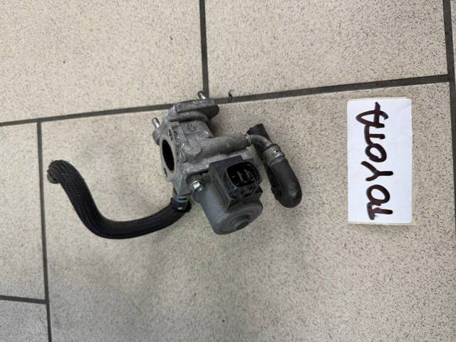 Клапан EGR, рециркуляции газов 2562033030 TOYOTA