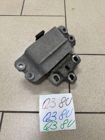 Левая подушка двигателя 3C0199555AE VAG