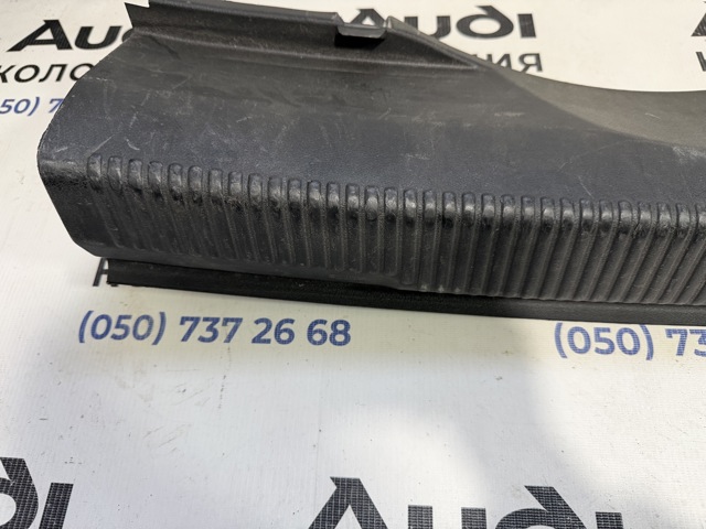 VAG 4G5863471C4PK Облицовка задней панели багажника в наличии Украина