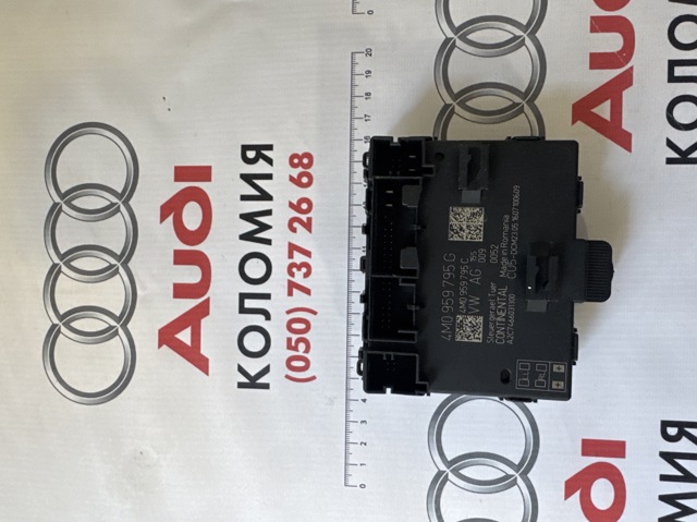 Блок комфорта задней двери 4M0959795G VAG