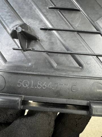 5Q1864777C4PK VAG купить в Николаев