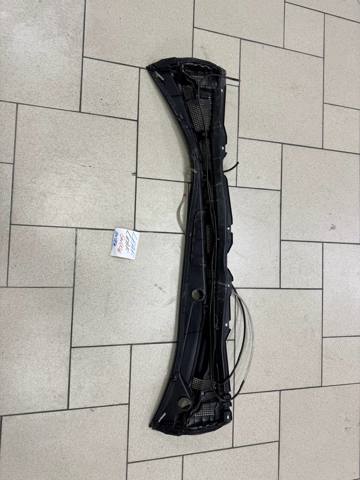 NISSAN 668626WK0A Водосток лобового стекла, жабо в наличии Ровно