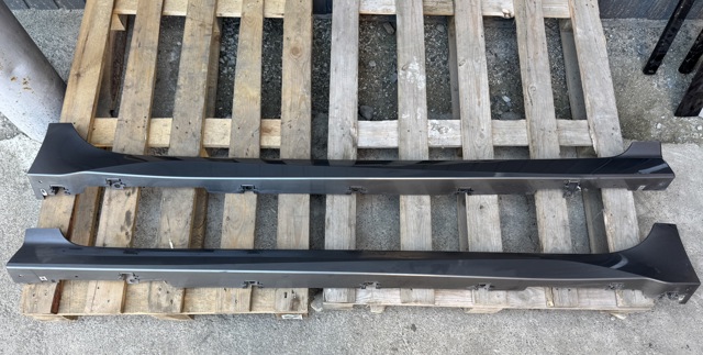 NISSAN 768535SA0A в наличии Украина