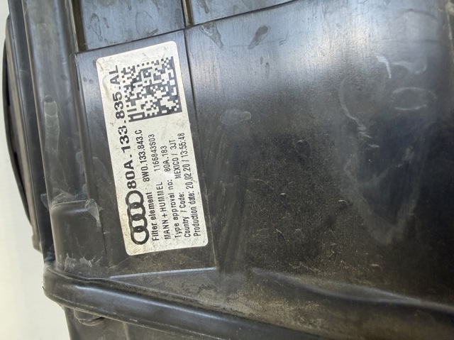  Корпус воздушного фильтра 80A133835AL VAG