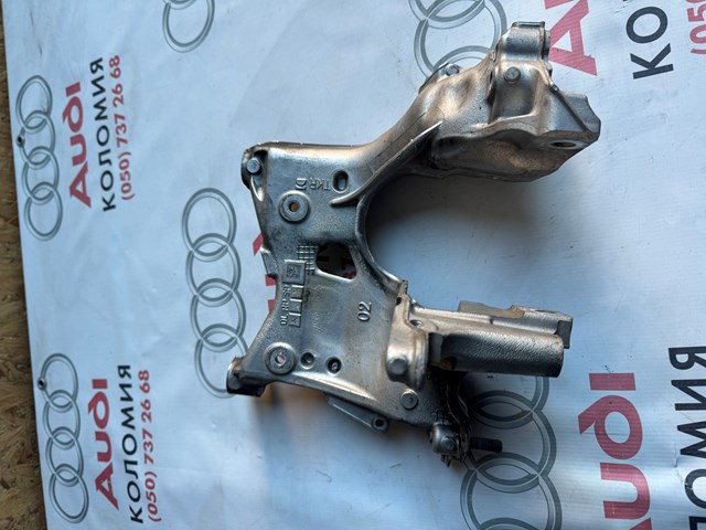 Кронштейн передней балки 80A399296K VAG