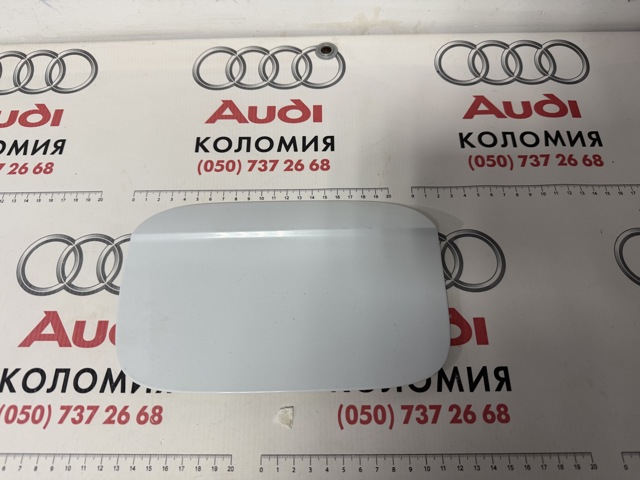 Дверка бензобака Ауди КУ5