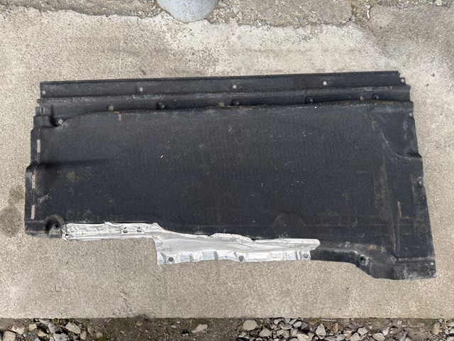 80A825207C VAG Защита днища левая купить в Винница