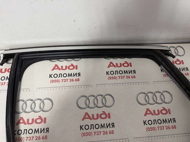 80A839431C Направляющая стекла рамки двери задней левой купить Полтава