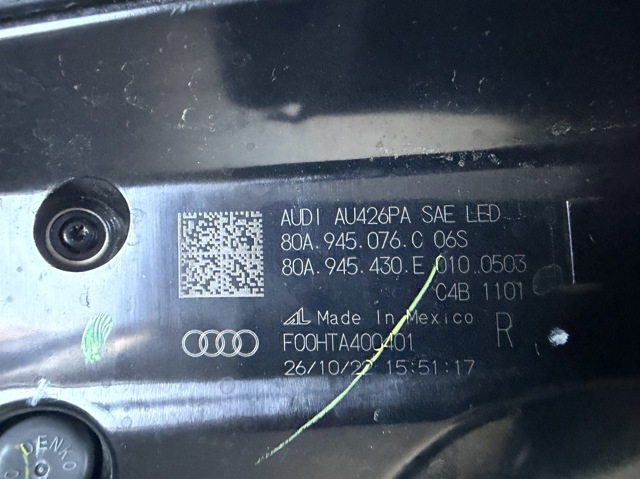 VAG 80A945076C Фонарь задний правый в наличии Ужгород