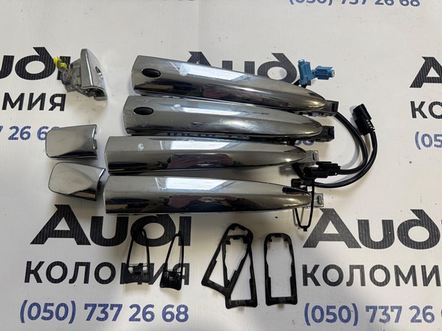 Ручка двери в сборе 826409N00A NISSAN