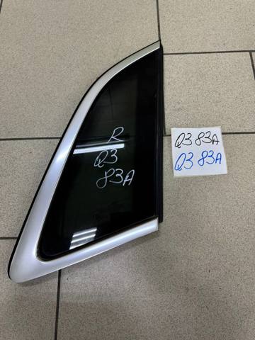 Стукло багажника, правое 83A845298ENVB VAG