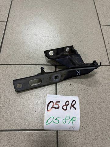 Левая петля капота 8R0823301A VAG